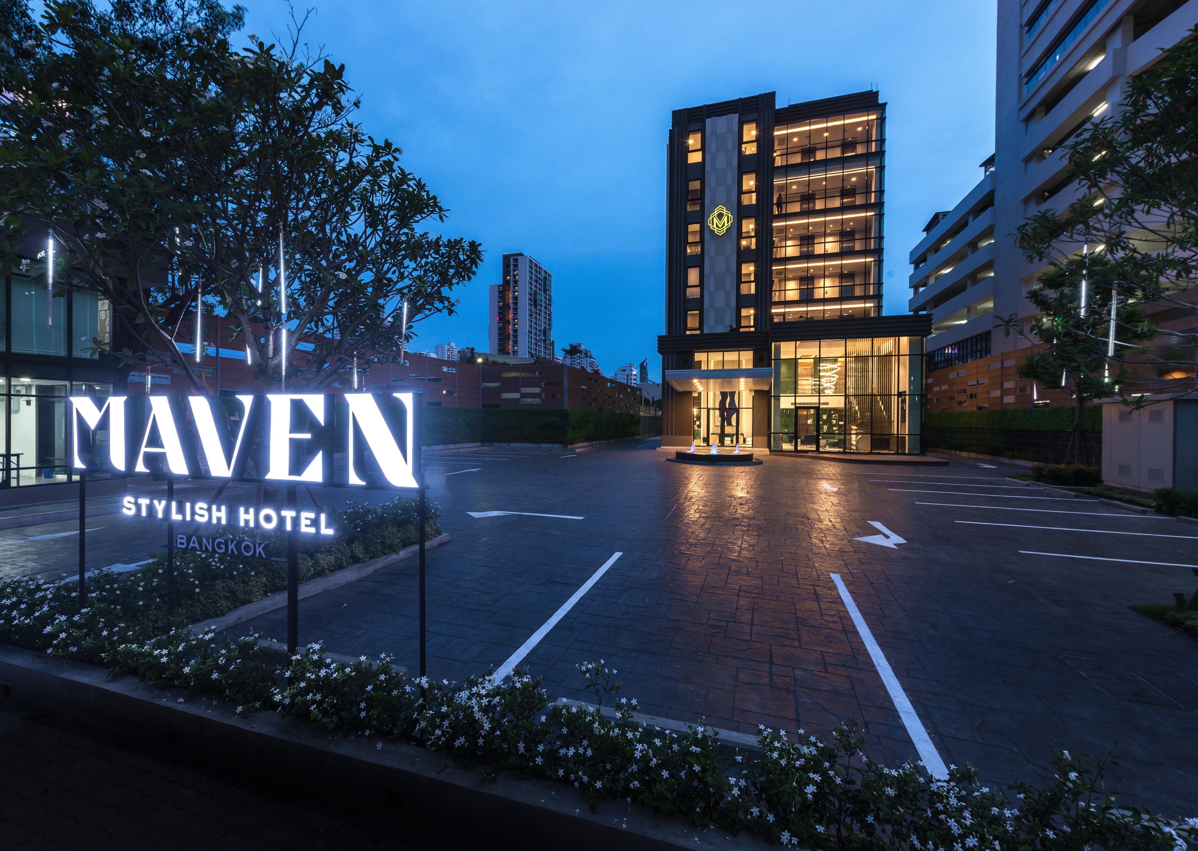 Maven Stylish Hotel Bangkok Exterior photo