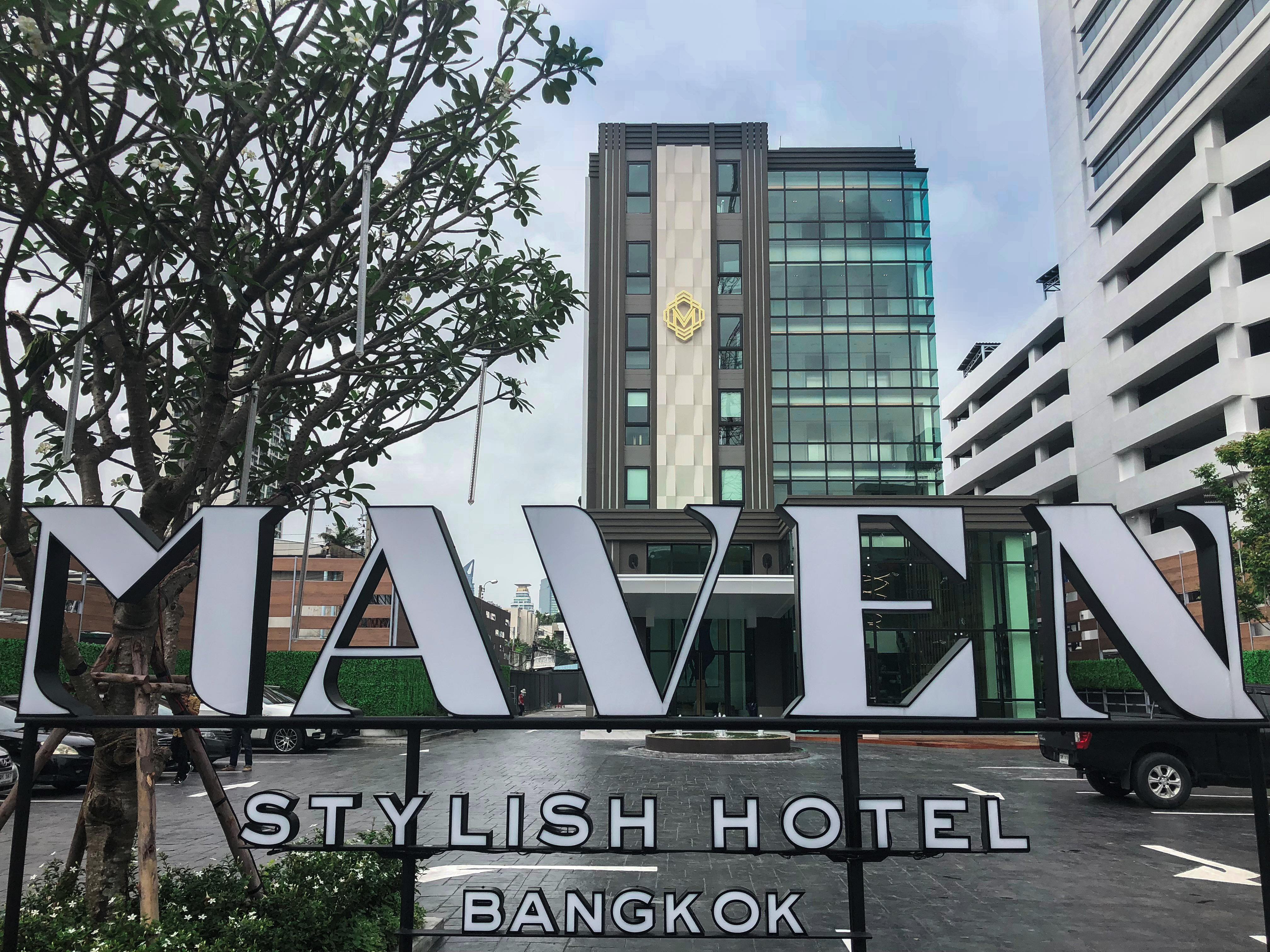 Maven Stylish Hotel Bangkok Exterior photo